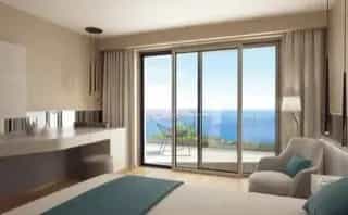 Sliding Doors