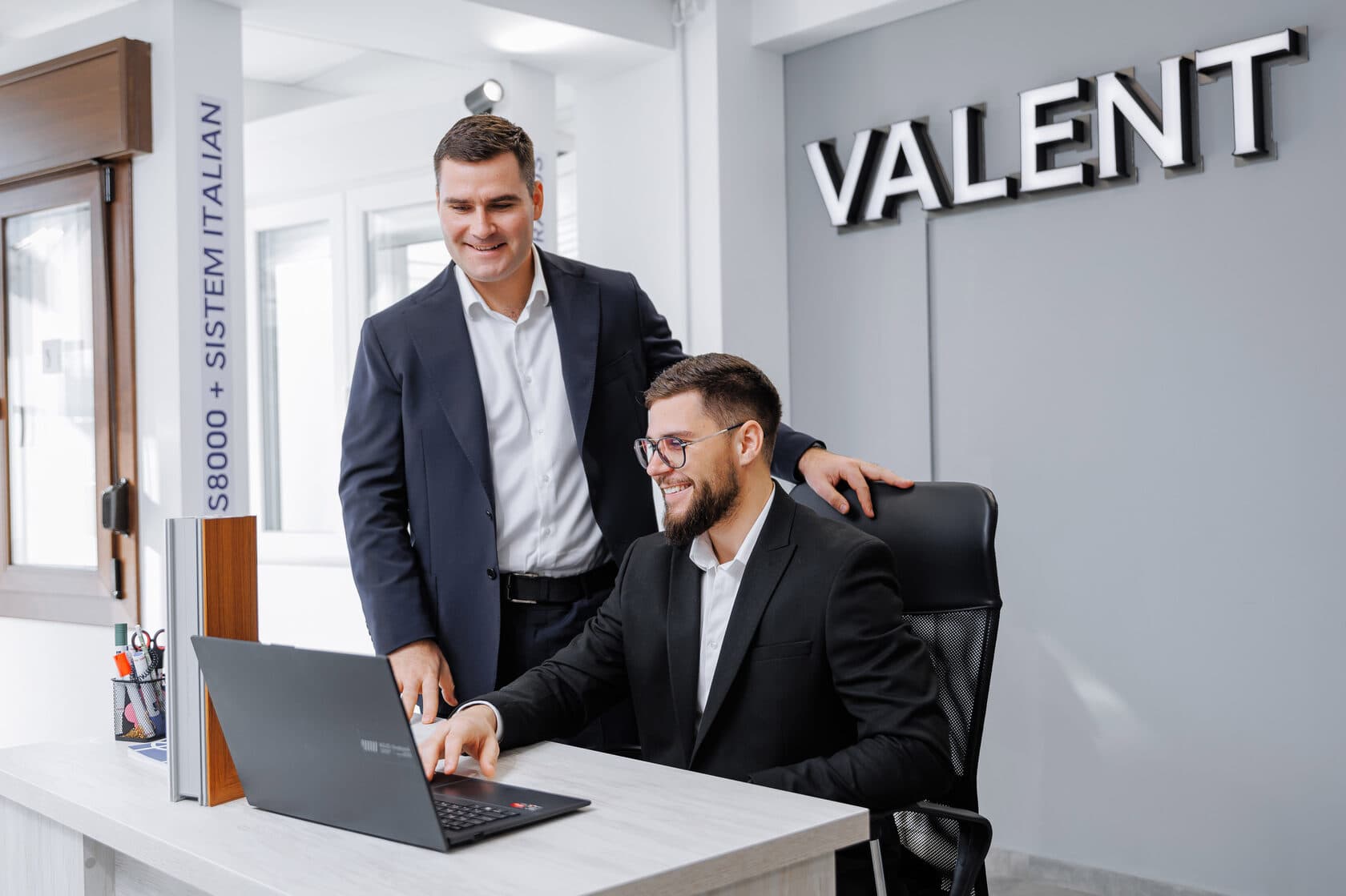 The VALENT.MD team at the office