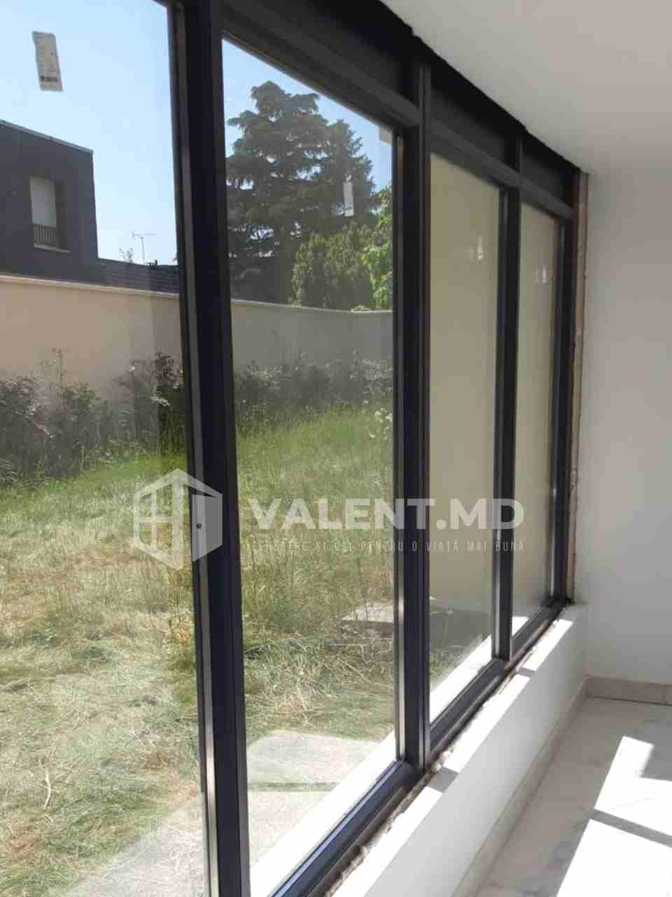 Sliding door project 16