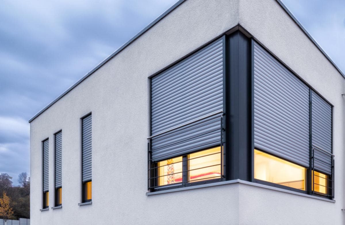 Exterior shutters